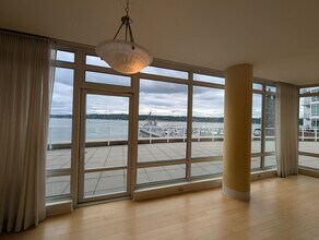 360 Washington Ave in Bremerton, WA - Building Photo - Building Photo