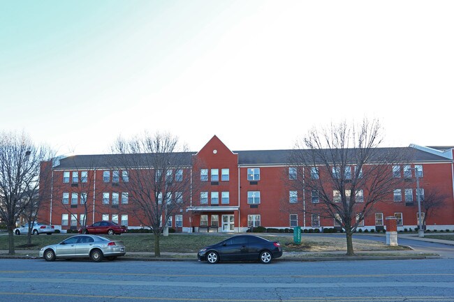 Zion Corner Apartments in St. Louis, MO - Foto de edificio - Building Photo