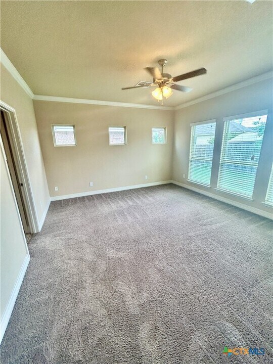 3550 Hurricane Trl in New Braunfels, TX - Building Photo