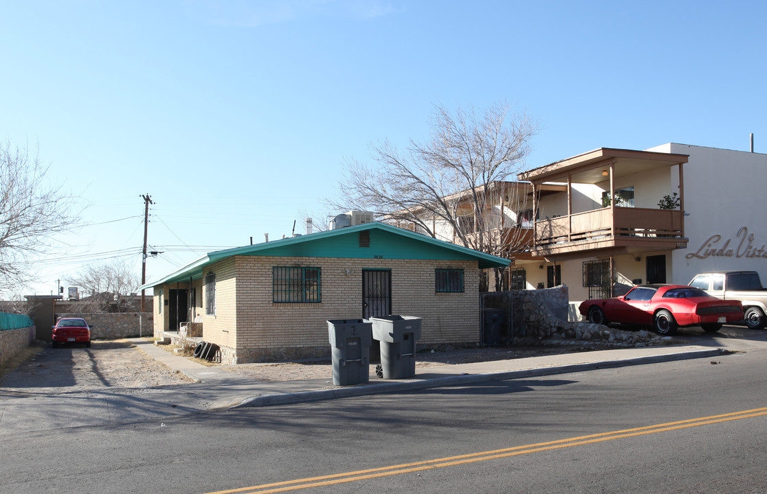 3628 Hayes Ave in El Paso, TX - Foto de edificio