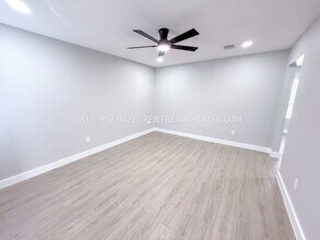 10242 Fuqua St in Houston, TX - Building Photo - Building Photo