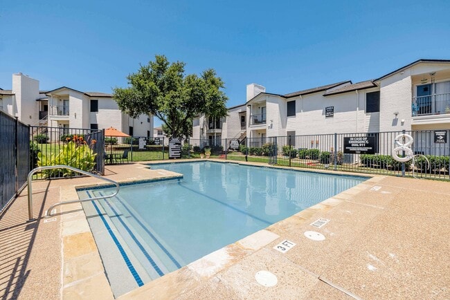 Tides on Westcreek in Fort Worth, TX - Building Photo - Building Photo