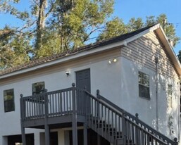 1737 S Martin Luther King Jr Blvd in Tallahassee, FL - Building Photo