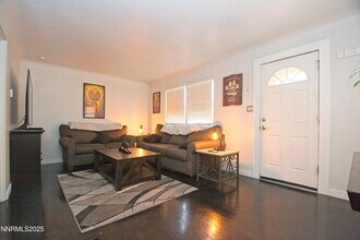 1360 Plumas St in Reno, NV - Building Photo - Building Photo