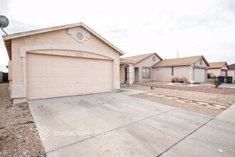 11509 W Wethersfield Rd in El Mirage, AZ - Foto de edificio - Building Photo