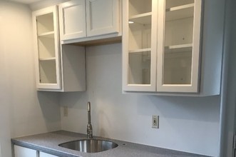 207 Grasmere Ave in Fairfield, CT - Building Photo - Building Photo
