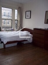 11 Euston St, Unit 3 in Brookline, MA - Foto de edificio - Building Photo
