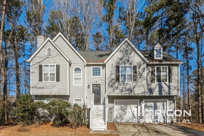 property at 14 Emerald Pines Dr