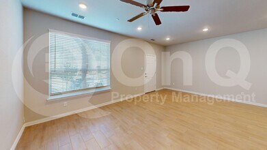 2875 Baneberry Ln in Mesquite, TX - Foto de edificio - Building Photo