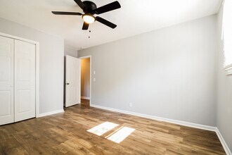 409 Kenmore Dr in Piedmont, SC - Building Photo - Building Photo