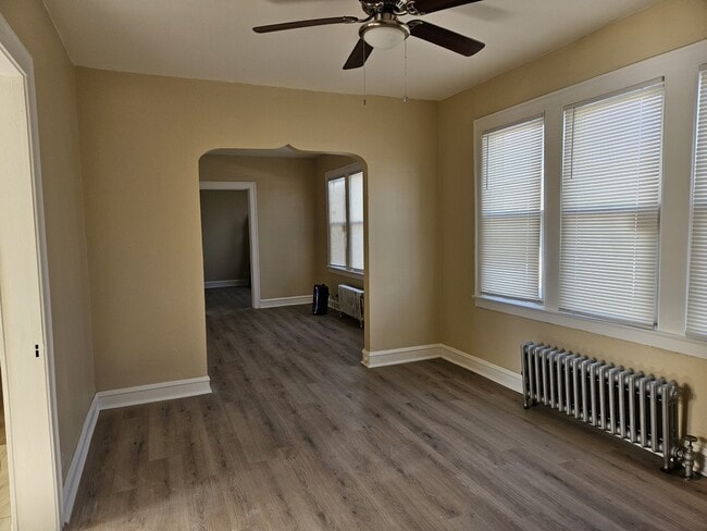 10008 S Michigan Ave in Chicago, IL - Building Photo - Building Photo