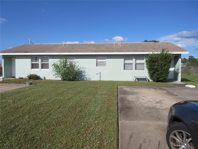 property at 27162 Sunnybrook Rd