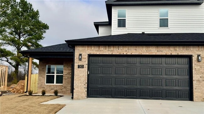 510 Cosmos St in Centerton, AR - Building Photo - Building Photo