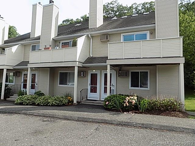 112 Willow Springs in New Milford, CT - Building Photo