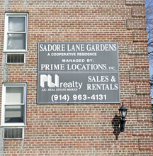 Sadore Lane Gardens in Yonkers, NY - Building Photo - Building Photo