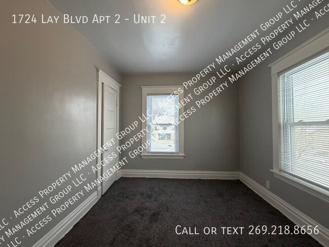 property at 1724 Lay Blvd