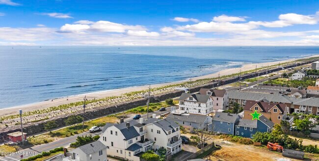 244 Ocean Blvd N in Sea Bright, NJ - Building Photo - Building Photo