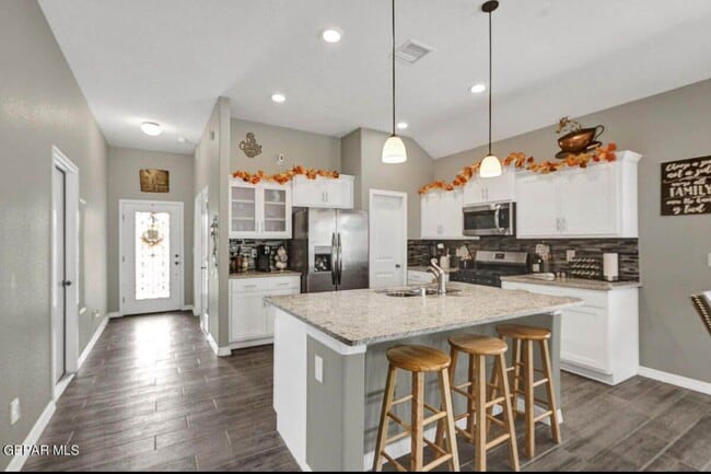 13627 Hazlewood St in El Paso, TX - Building Photo - Building Photo