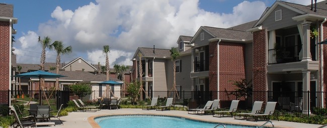 Mason Senior Apartments in Katy, TX - Foto de edificio - Building Photo