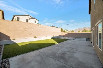 7957 Rachelis St in North Las Vegas, NV - Building Photo - Building Photo