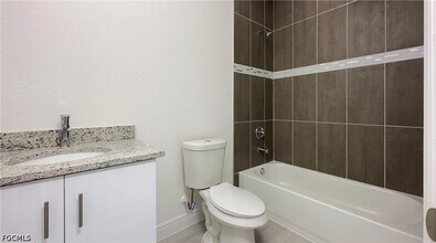 9020 Green Cir in La Belle, FL - Building Photo - Building Photo