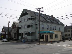 44-46 S State St in Concord, NH - Building Photo