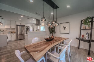 3914 Somerset Dr in Los Angeles, CA - Building Photo