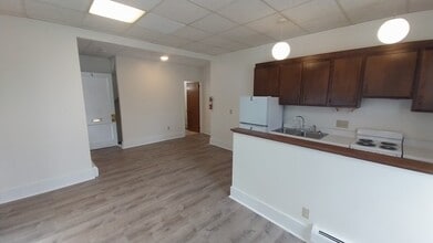 25 S Main St, Unit 1 in Barre, VT - Building Photo - Building Photo