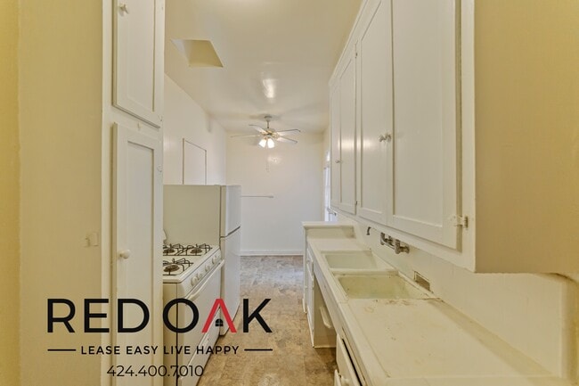 665 Cochran Ave in Los Angeles, CA - Building Photo - Building Photo