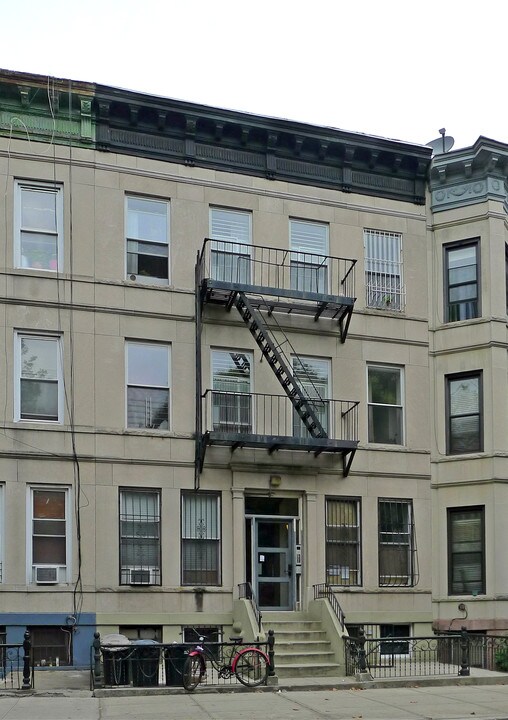 901 Saint Johns Pl in Brooklyn, NY - Foto de edificio