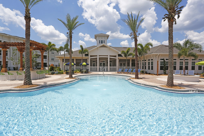 The Iris at Northpointe in Lutz, FL - Foto de edificio - Building Photo