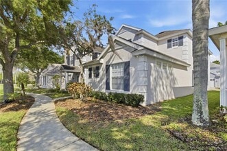 9105 Crystal Commons Way in Tampa, FL - Building Photo - Building Photo