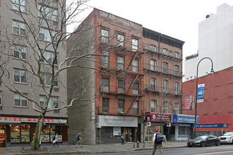 149 W 14th St in New York, NY - Building Photo - Building Photo