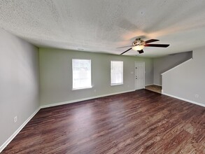 11322 Northwoods Forest Dr in Charlotte, NC - Building Photo - Building Photo