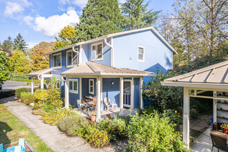 Cascadia Commons in Beaverton, OR - Building Photo - Building Photo