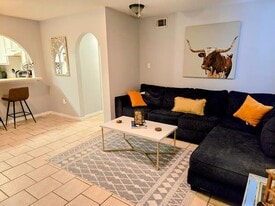 1924 Tusa Dr, Unit A in Violet, LA - Building Photo