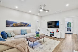 193 Scarlet Oak Dr in Harpers Ferry, WV - Building Photo - Building Photo