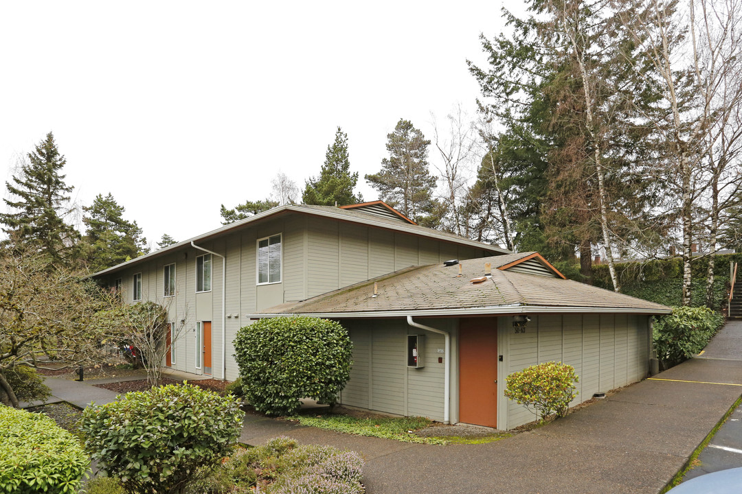 Hilldale Garden Apartments in Portland, OR - Foto de edificio