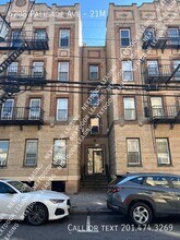 6208 Palisade Ave in West New York, NJ - Building Photo - Building Photo