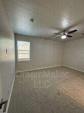 901 Riva Pkwy in Norman, OK - Building Photo - Building Photo