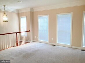 1043 Hotchkiss Pl in Fredericksburg, VA - Building Photo - Building Photo