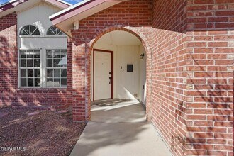 11799 Stone Castle Dr in El Paso, TX - Building Photo - Building Photo