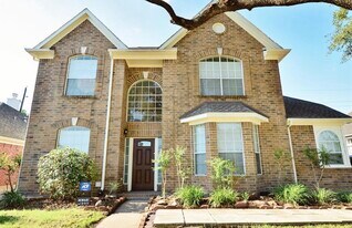 15410 Oak Lake Glen Dr in Sugar Land, TX - Building Photo