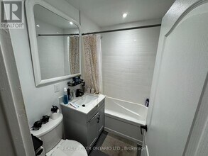 50 Benson Ave in Richmond Hill, ON - Building Photo - Building Photo