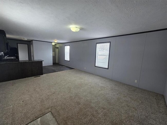 300 Bay Port Cir in Springport, MI - Building Photo - Building Photo
