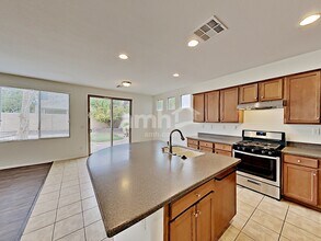 6614 Painted Morning Ave in Las Vegas, NV - Building Photo - Building Photo