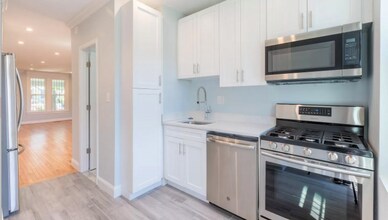 624 Irving St NW in Washington, DC - Foto de edificio - Building Photo