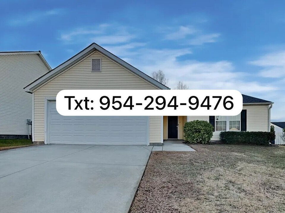 5876 Culloden Ct in Concord, NC - Building Photo