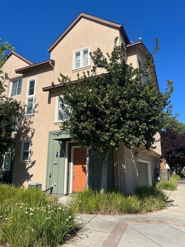 property at 2190 Morrow St