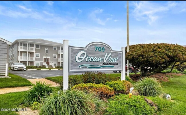 709 Ocean Ave in Avon By The Sea, NJ - Building Photo - Building Photo